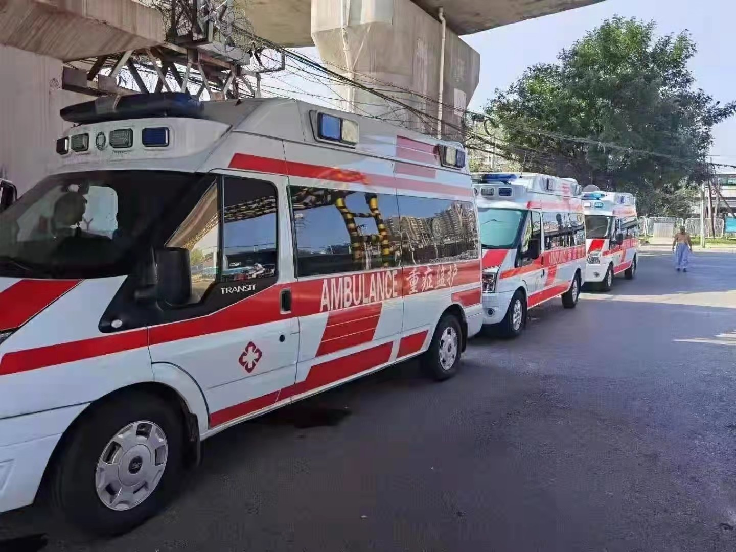 固阳县救护车出租